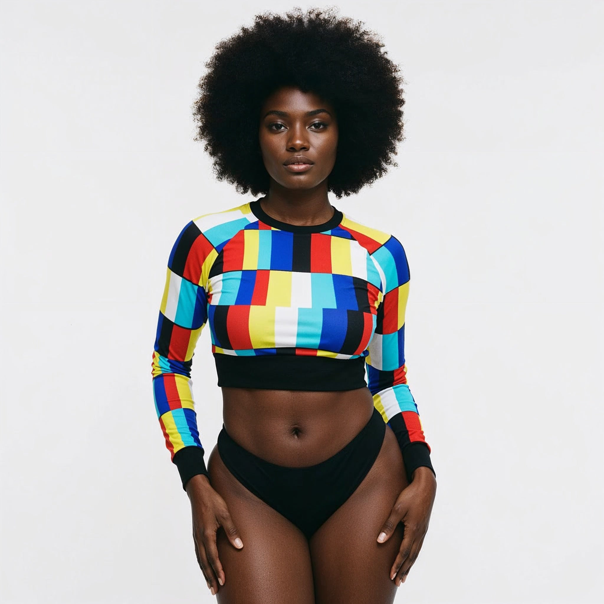 GLITCH long-sleeve crop top (black contrast)